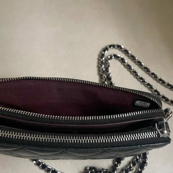 Chanel  Double Zip Chain Shoulder Bag - Picture 8 of 16